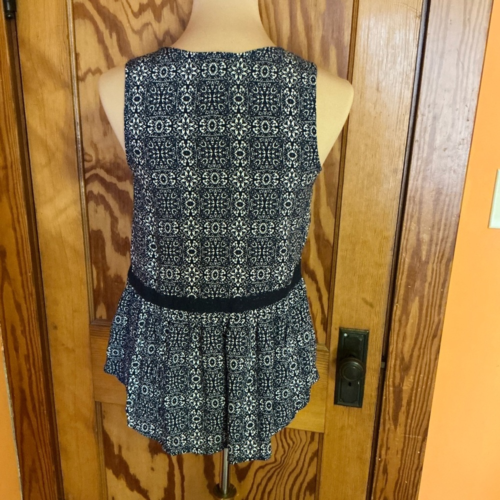 Knox Rose boho crochet trimmed summer peplum top - Picture 10 of 10